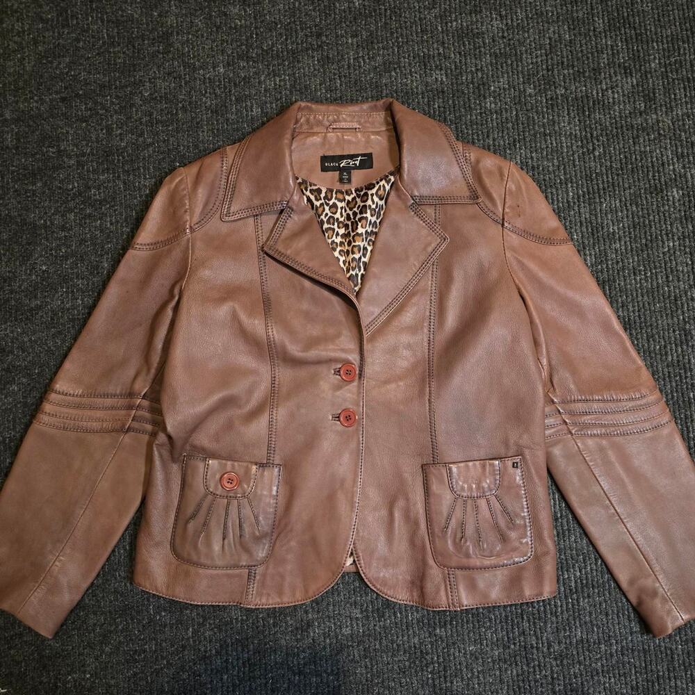 Genuine 100% Leather Jacket by Black Rivet. womans XL